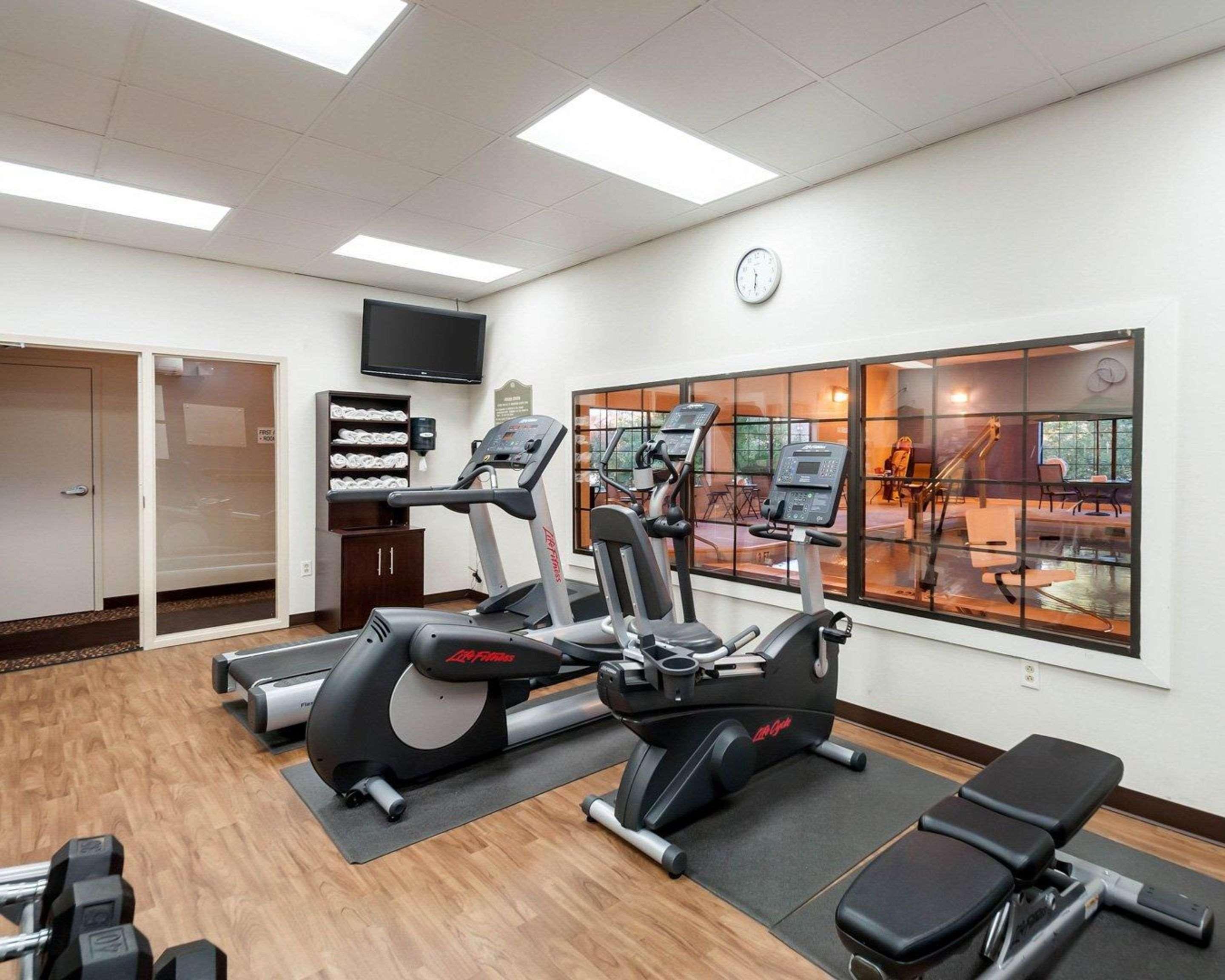 Comfort Suites Dulles Airport Шантіллі Екстер'єр фото