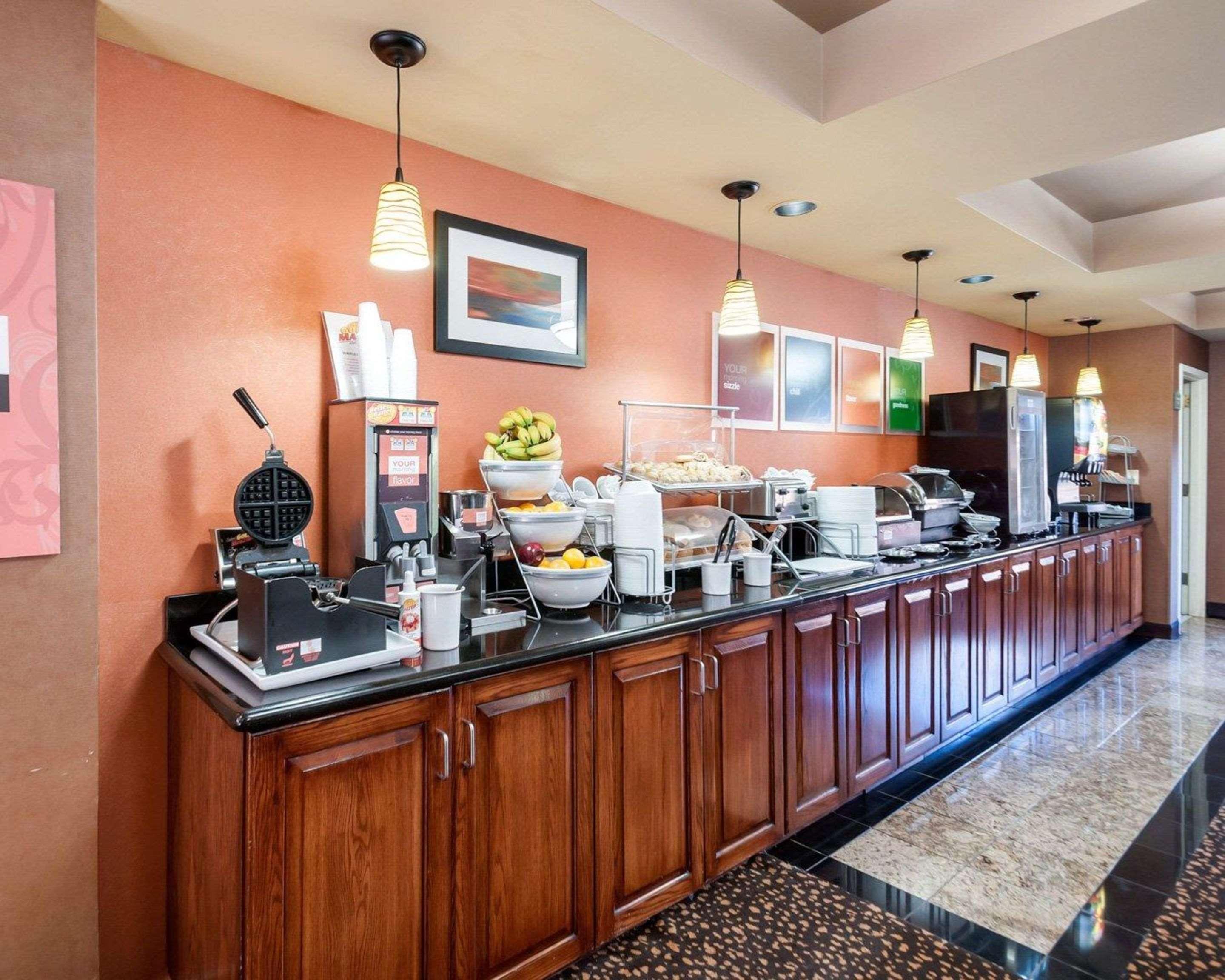Comfort Suites Dulles Airport Шантіллі Екстер'єр фото