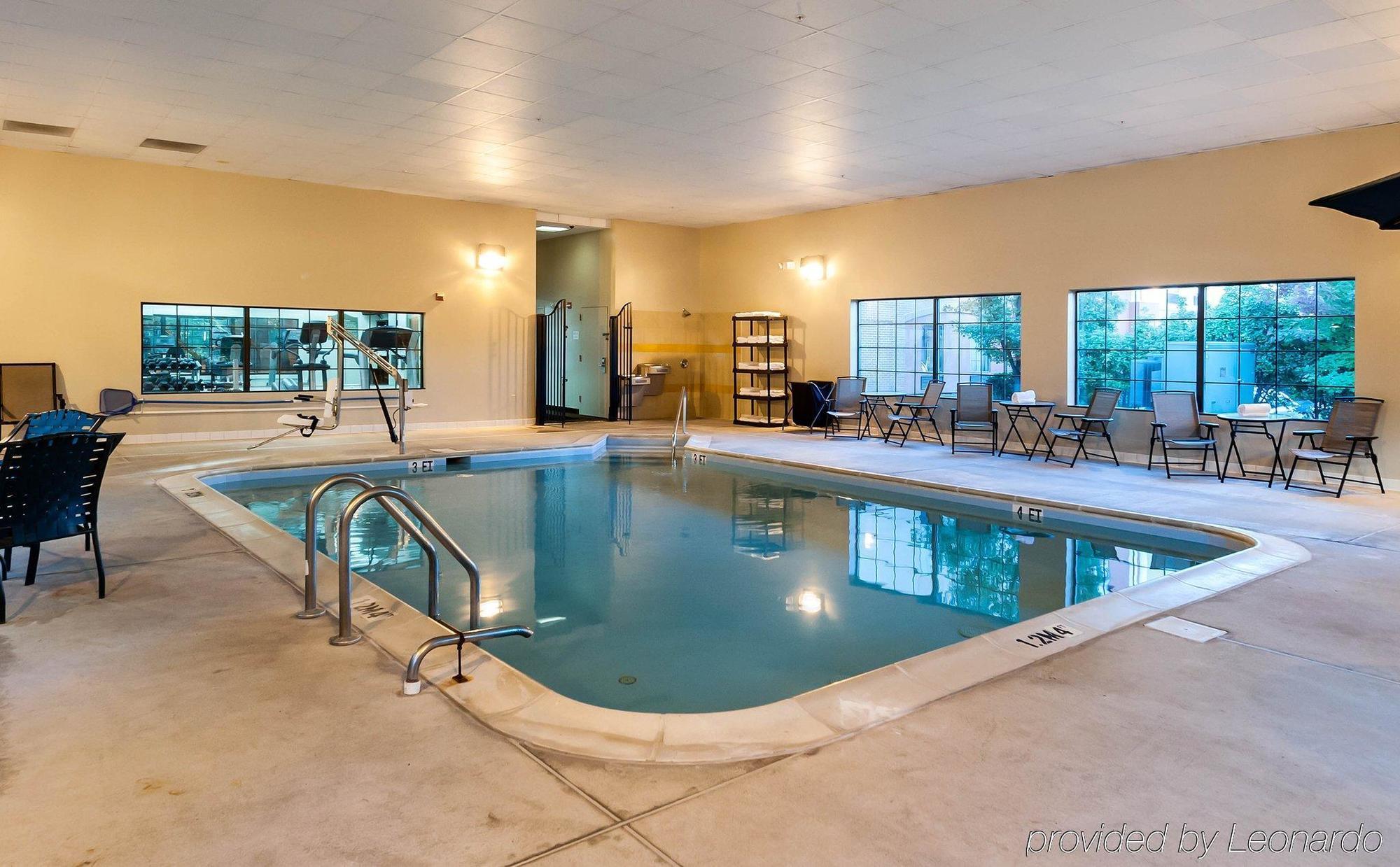 Comfort Suites Dulles Airport Шантіллі Екстер'єр фото