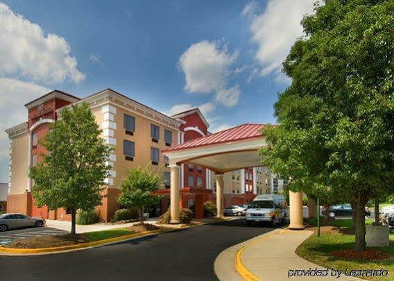 Comfort Suites Dulles Airport Шантіллі Екстер'єр фото